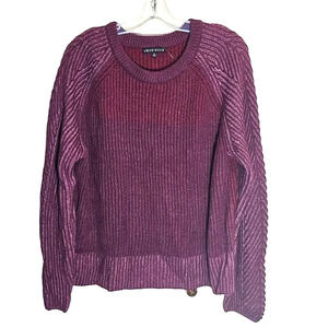 Love Ellie NWOT‎ Women's Sweater XL Two-Toned Purple Red Crewneck Winter